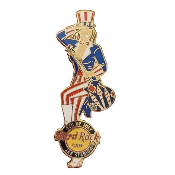 Hard Rock Cafe 2010 4TH OF JULY Yankee Stadium Pin, Error E696 - Picture 1 of 8